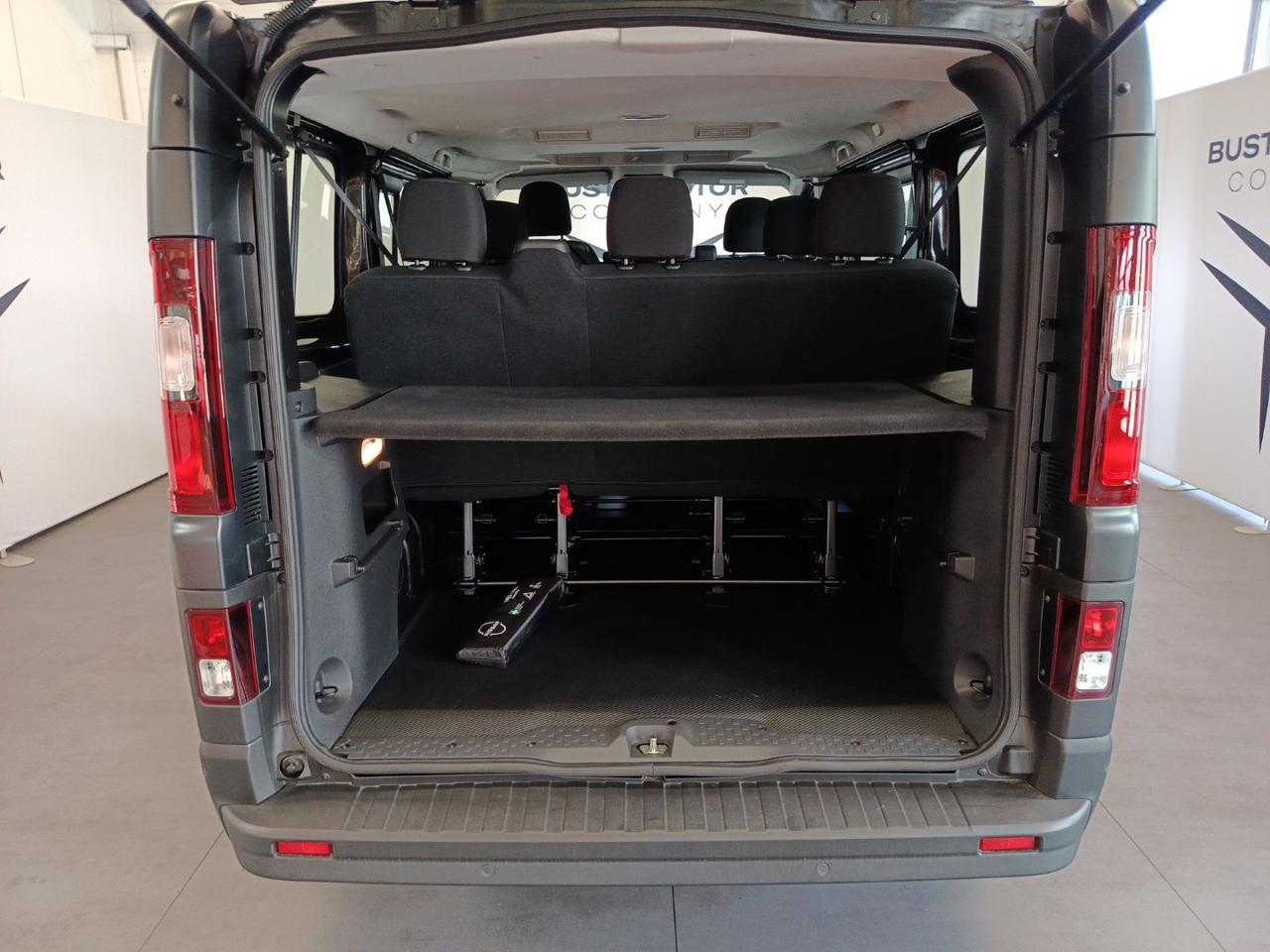 NISSAN Primastar 2.0 dCi 150CV Aut PC-TN Bus Tekna - 10