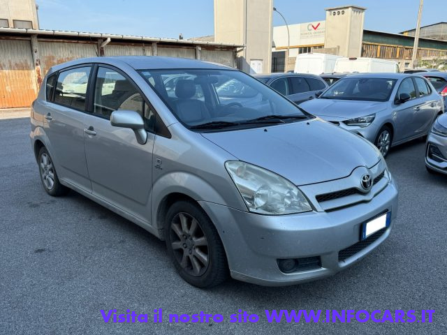 TOYOTA Corolla Verso Argento metallizzato