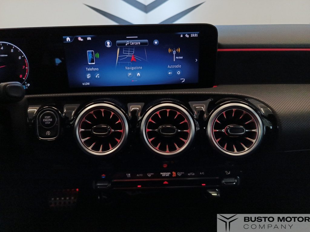 MERCEDES-BENZ A 180 A 180 AMG Line Advanced auto - 13