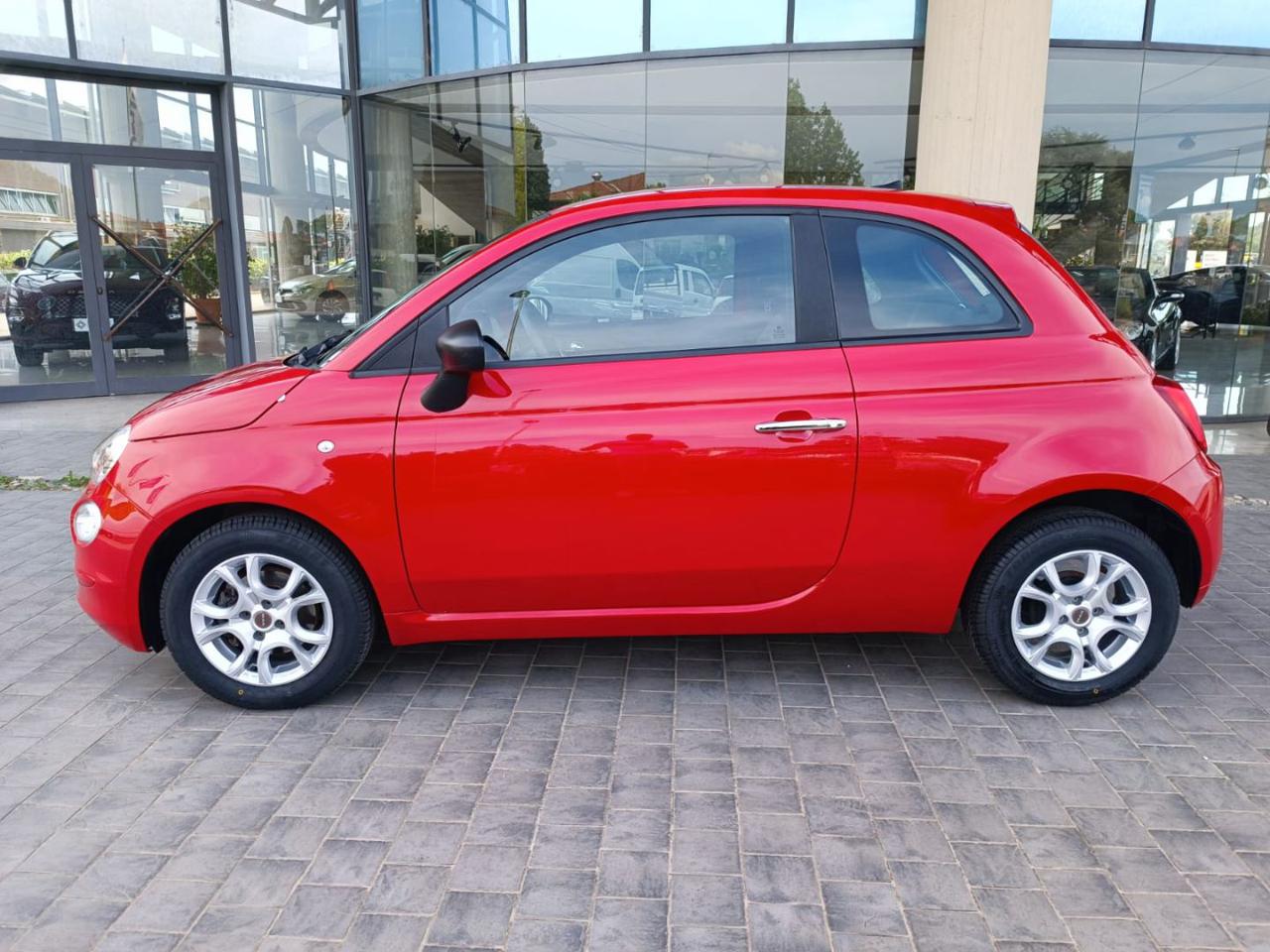 FIAT 500 1.0 Hybrid - 12