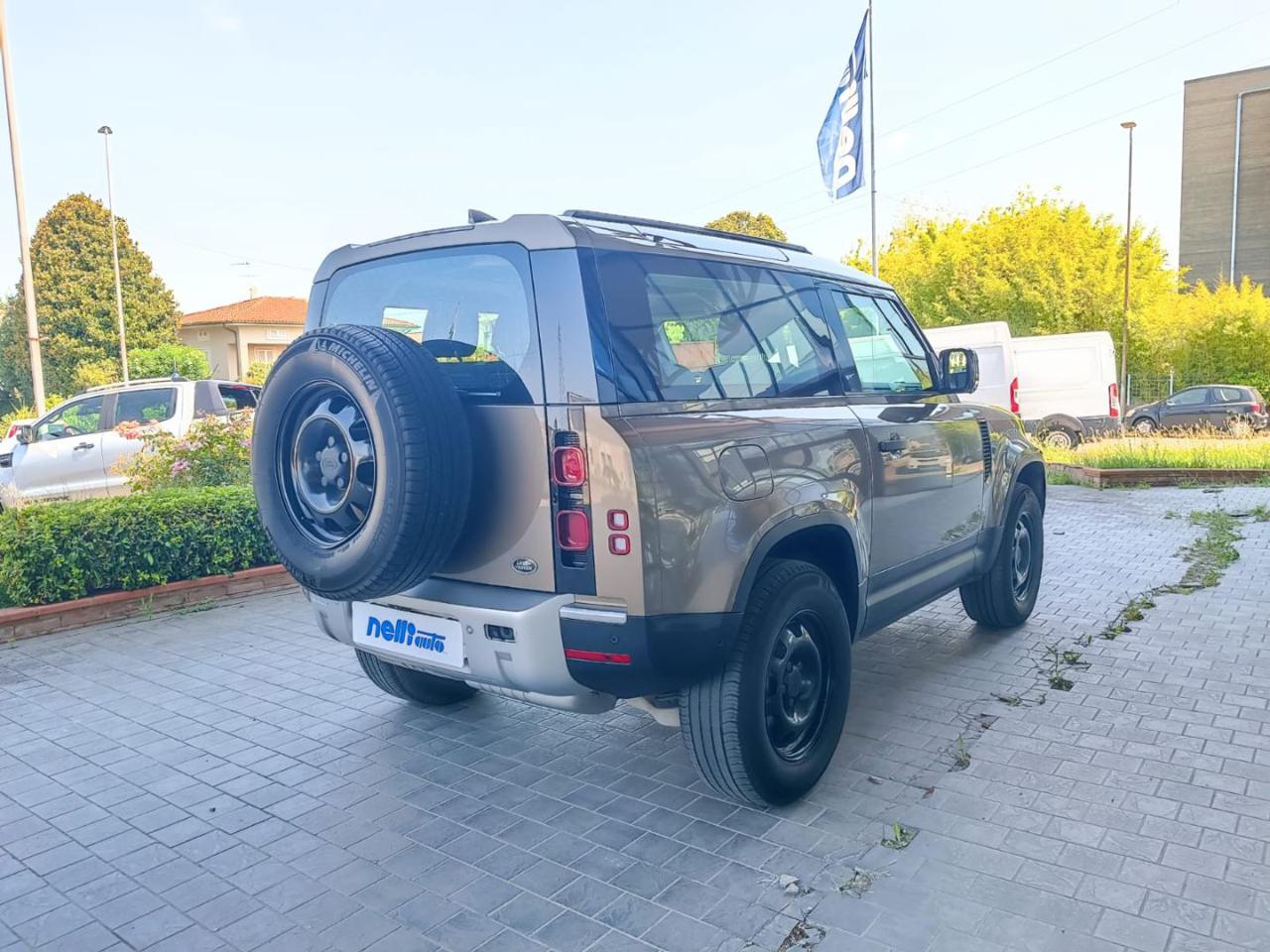 LAND ROVER Defender 90 3.0D I6 250 CV AWD Auto - 5