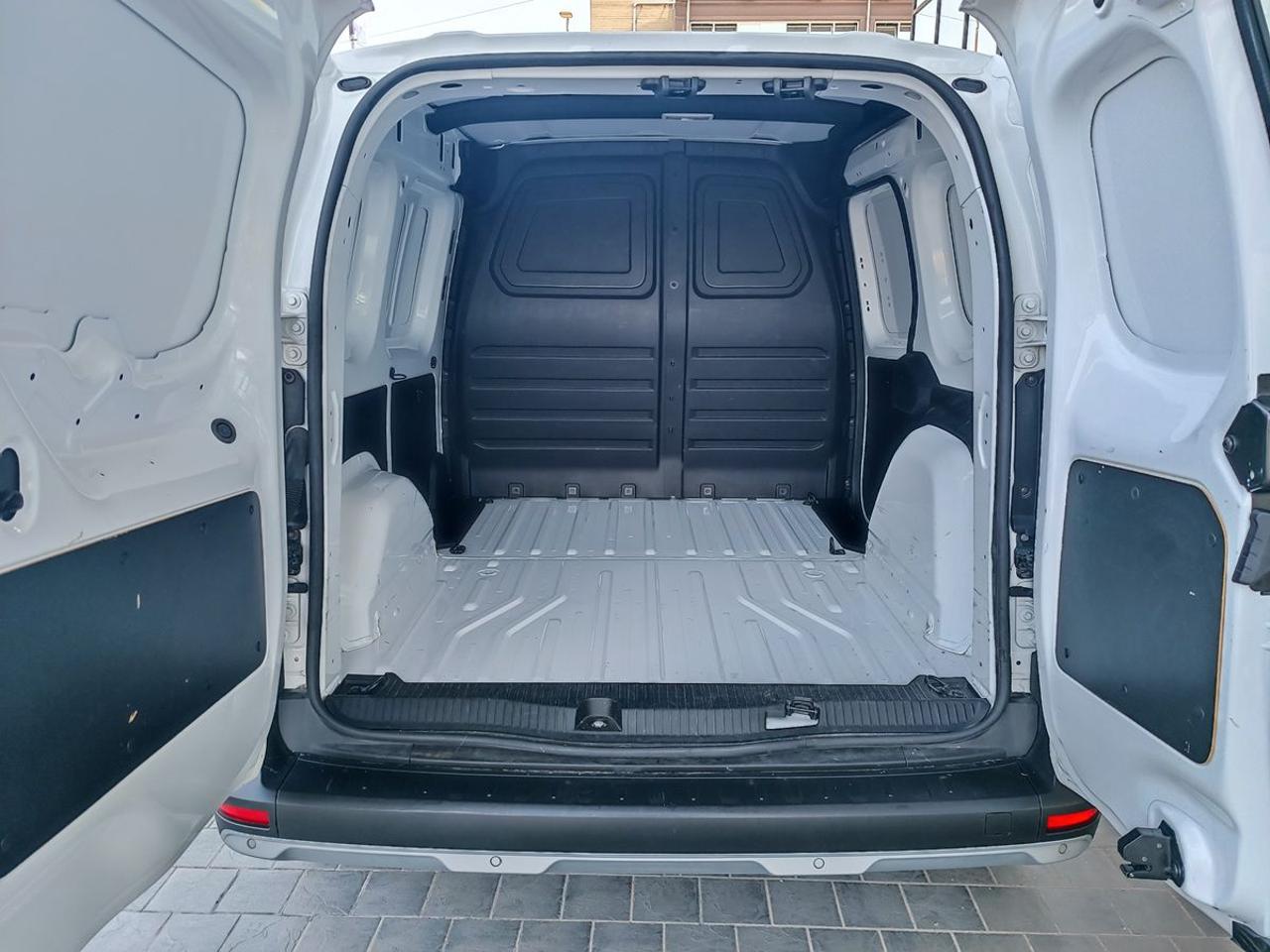 RENAULT Kangoo 1.3 TCe 100 CV Van Edition One - 6