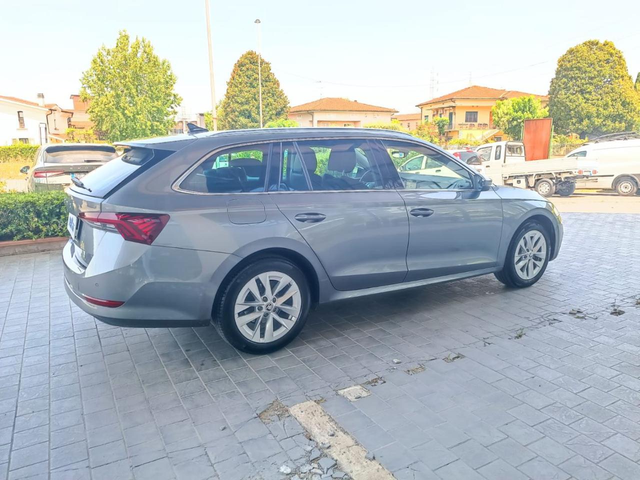 SKODA Octavia 2.0 TDI EVO SCR 150 CV DSG Wagon Style - 4