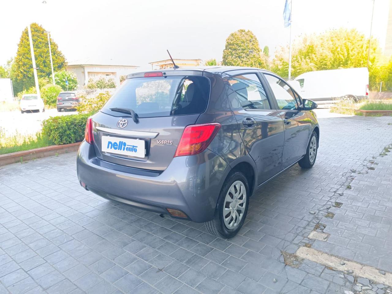 TOYOTA Yaris 1.0 5 porte Active - 3