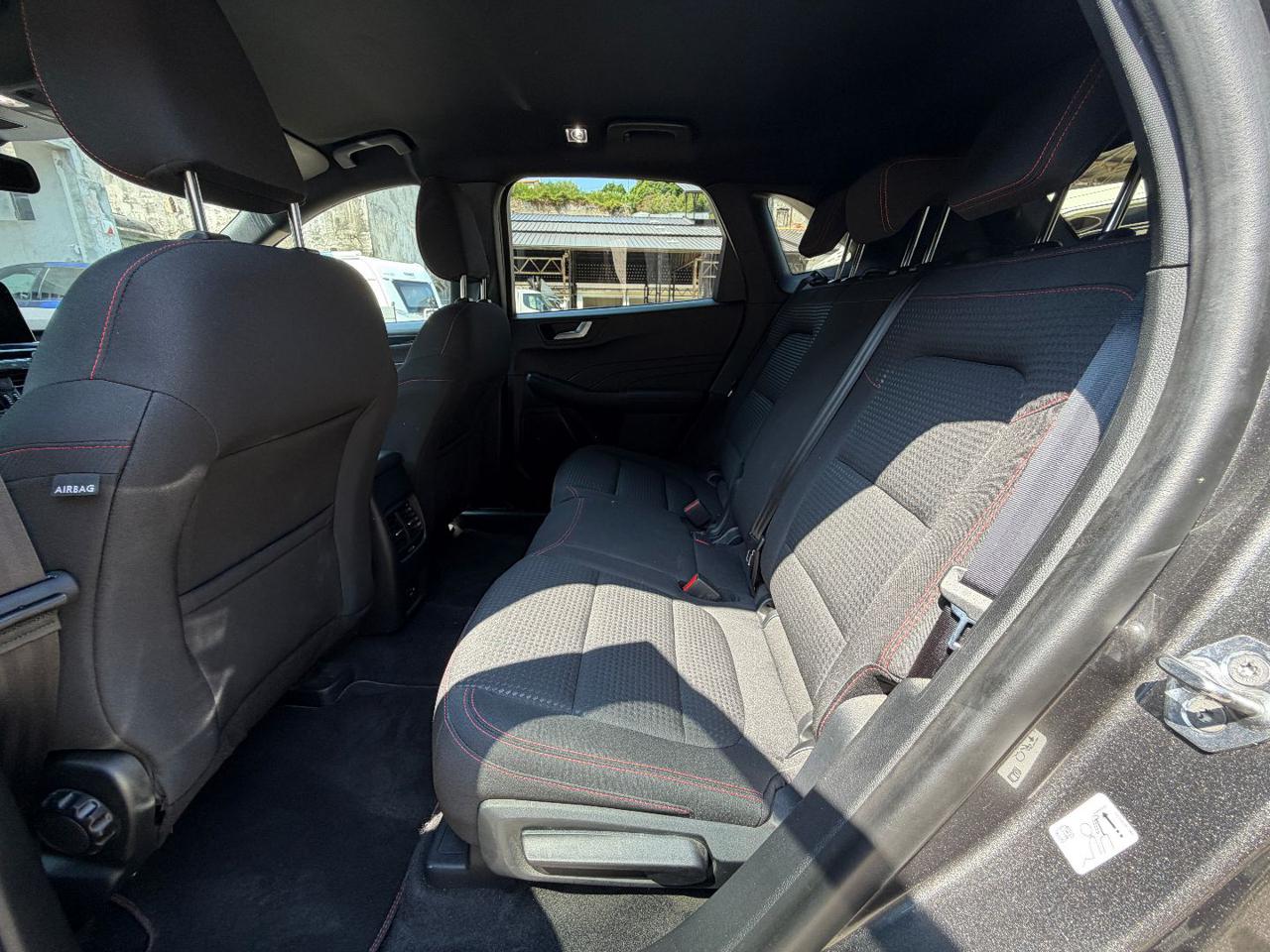 FORD Kuga 2.5 Full Hybrid 190 CV CVT 2WD ST-Line - 14
