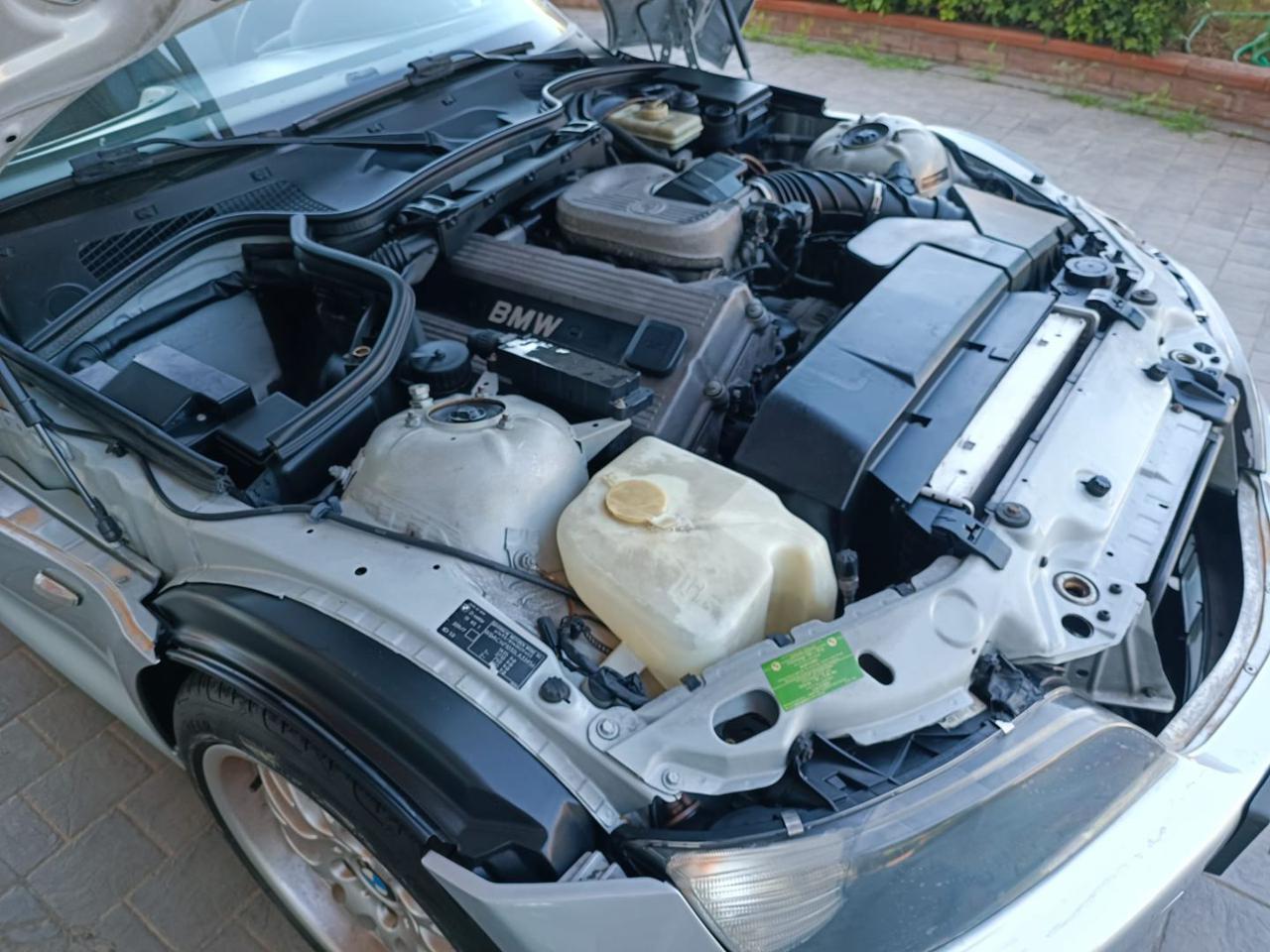 BMW Z3 1.9 16V cat Roadster - 25