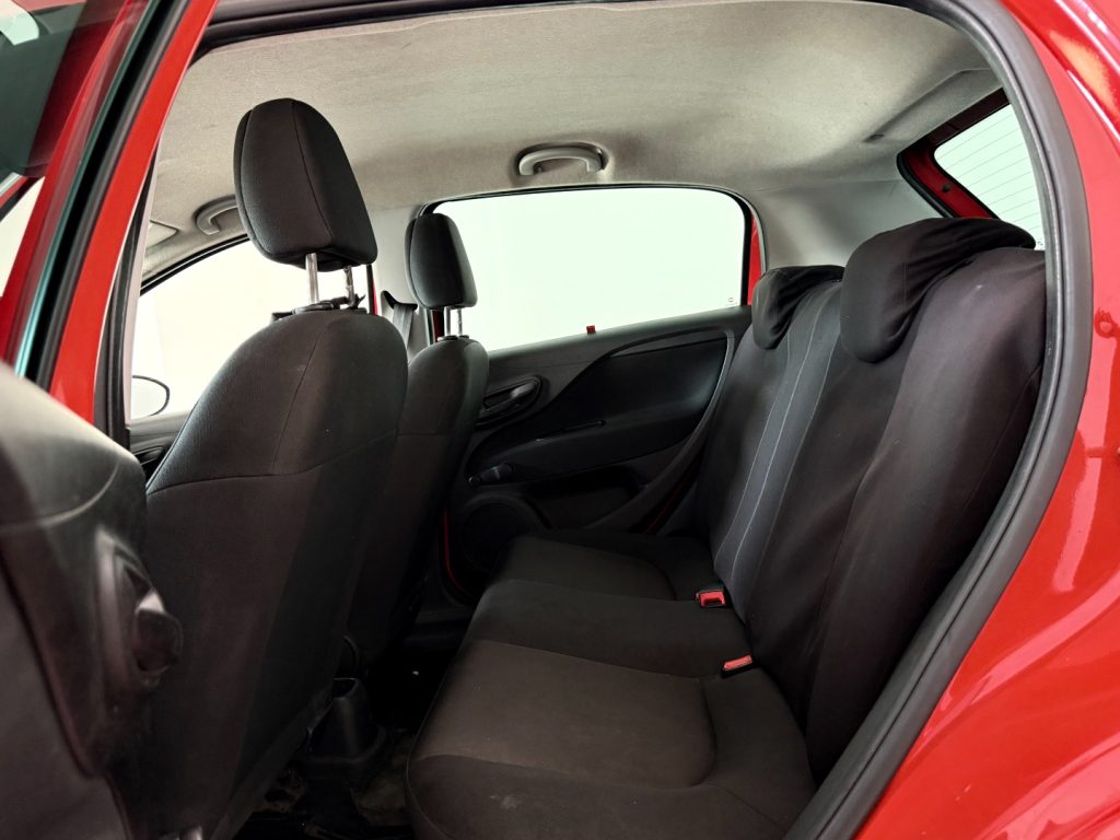 FIAT Punto 1.2 8V 5 porte Lounge - 5