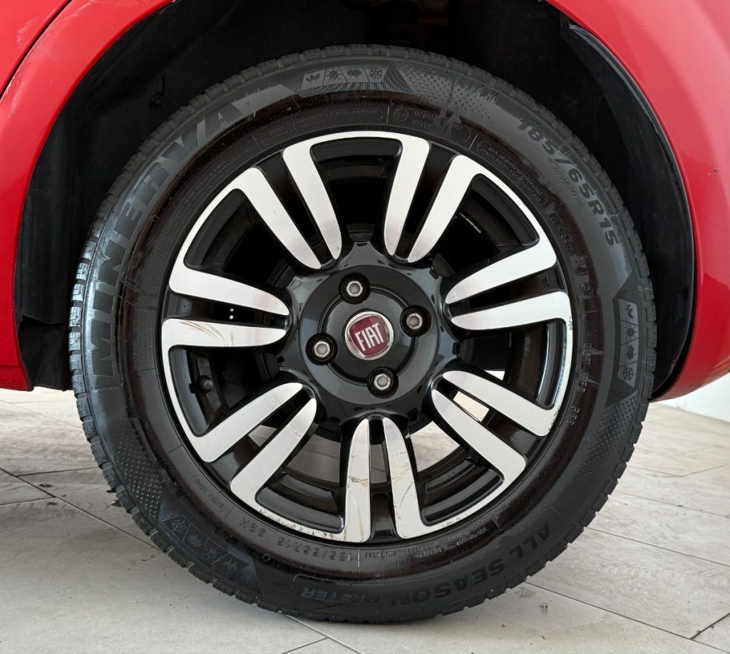 FIAT Punto 1.2 8V 5 porte Lounge - 12