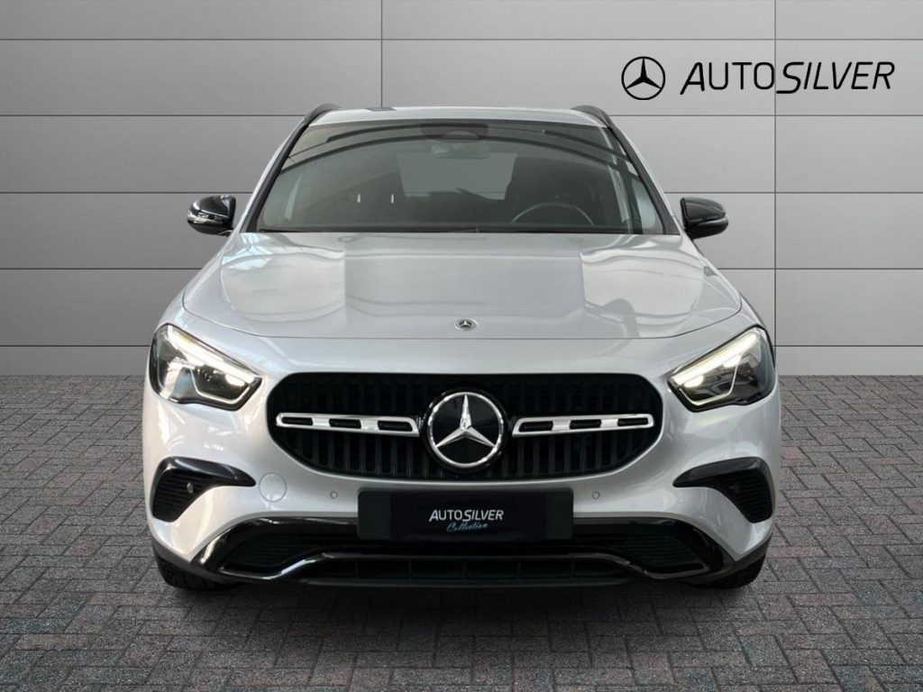 MERCEDES-BENZ GLA 200 d Automatic Progressive Advanced Plus - 3
