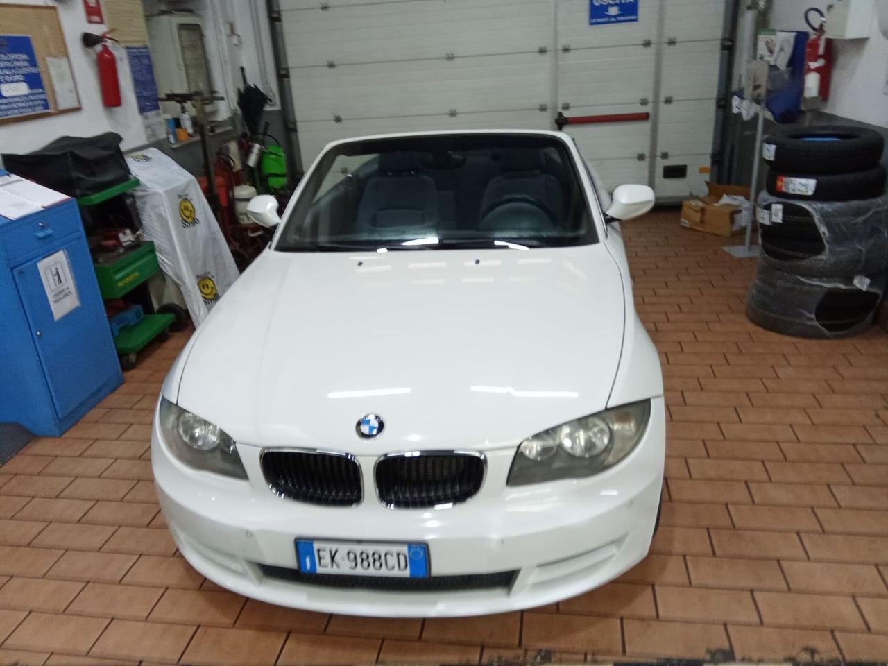 BMW 118 d 2.0 143CV Cabrio Futura - 2