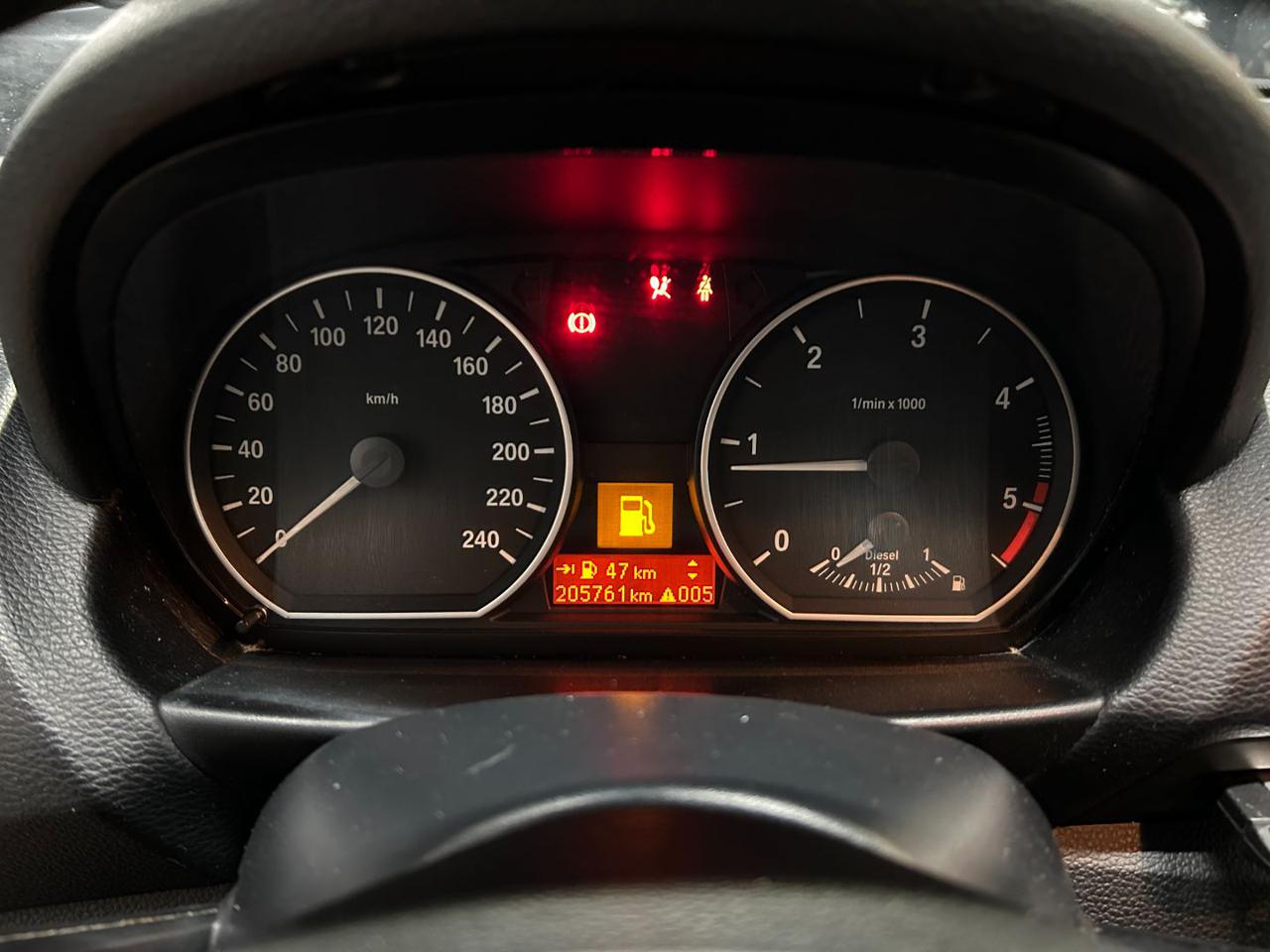 BMW 118 d 2.0 143CV Cabrio Futura - 10