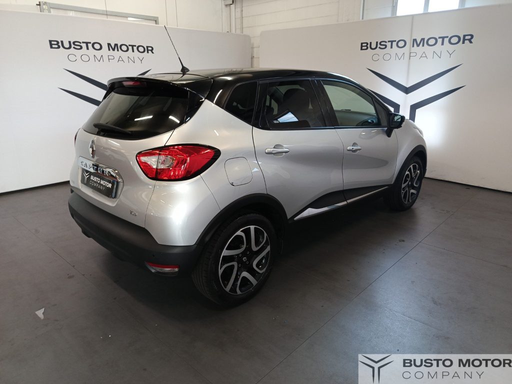 RENAULT Captur Captur 0.9 tce energy R-Link s&s 90cv - 4