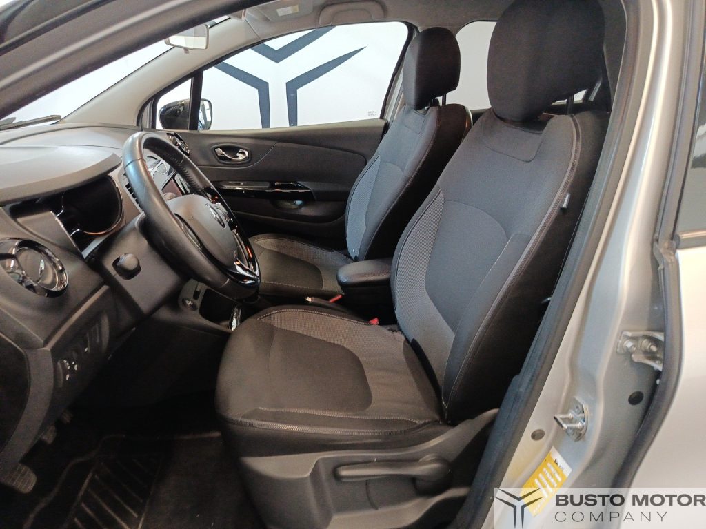RENAULT Captur Captur 0.9 tce energy R-Link s&s 90cv - 8