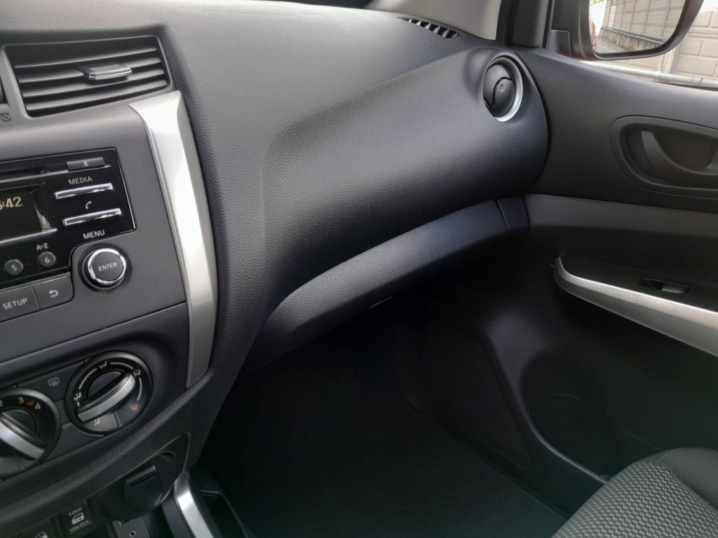 NISSAN Navara 2.3 dCi 160cv Double Cab 4WD - 13