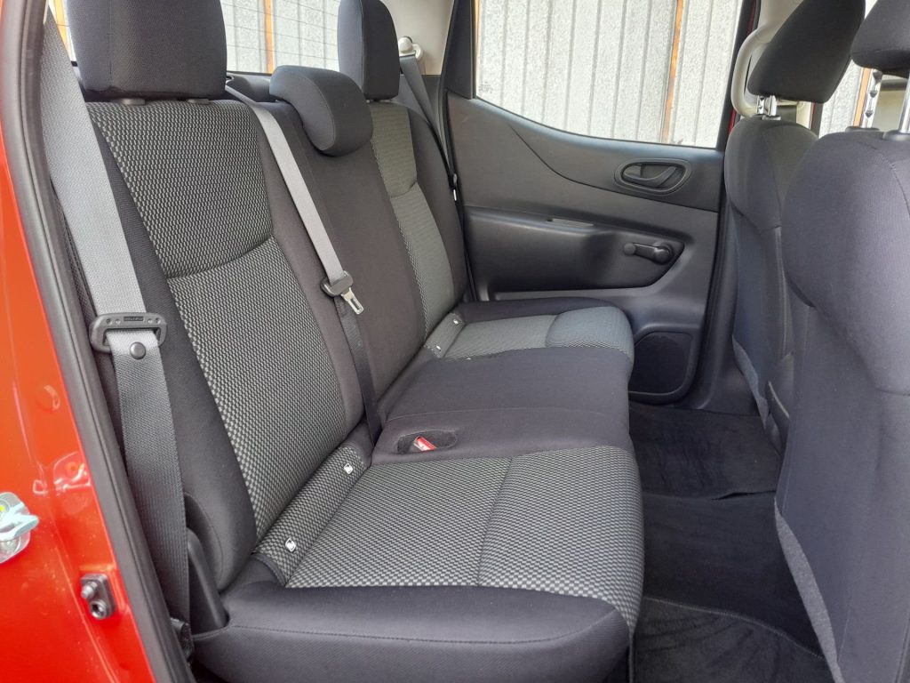 NISSAN Navara 2.3 dCi 160cv Double Cab 4WD - 24