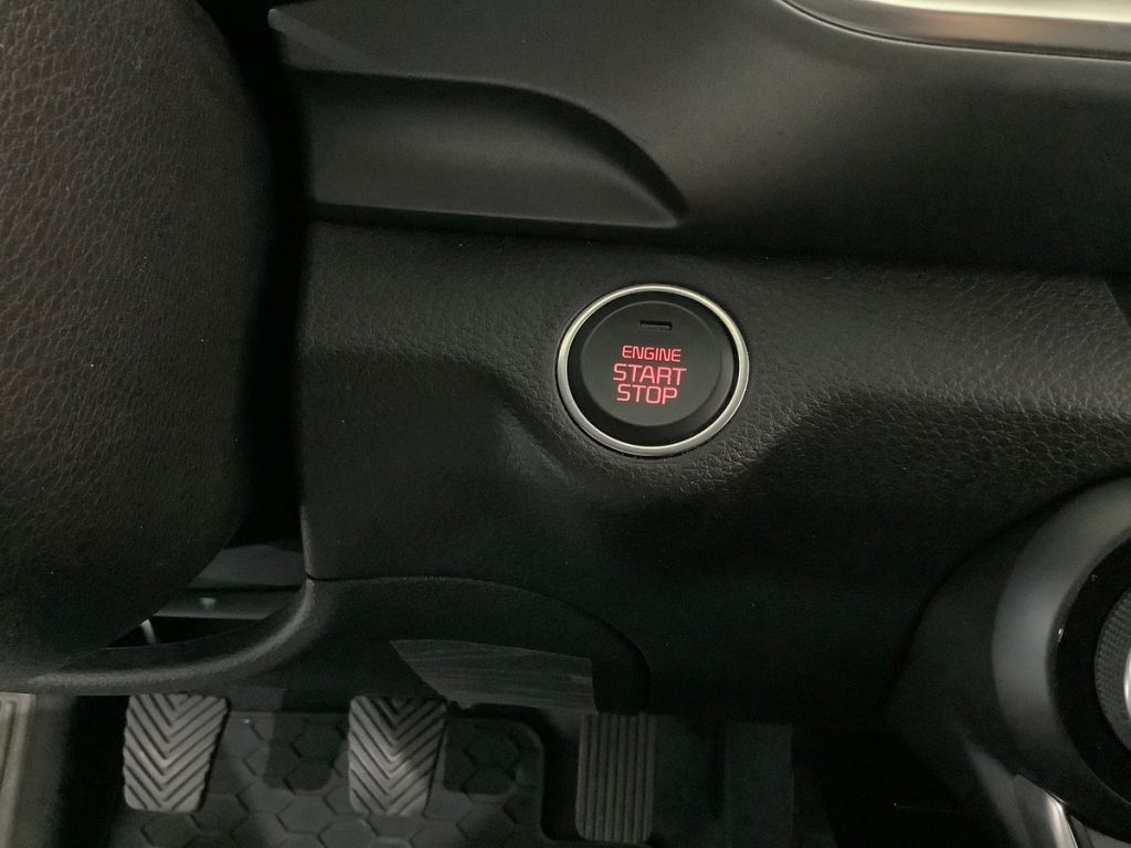 KIA Stonic 1.0 T-GDi 100 CV MHEV MT Black Edition - 24