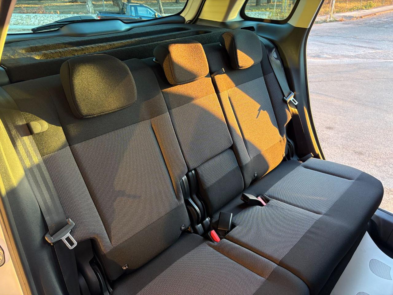 CITROEN C3 Aircross 1.5 bluehdi Shine Pack s&s 110cv - 20