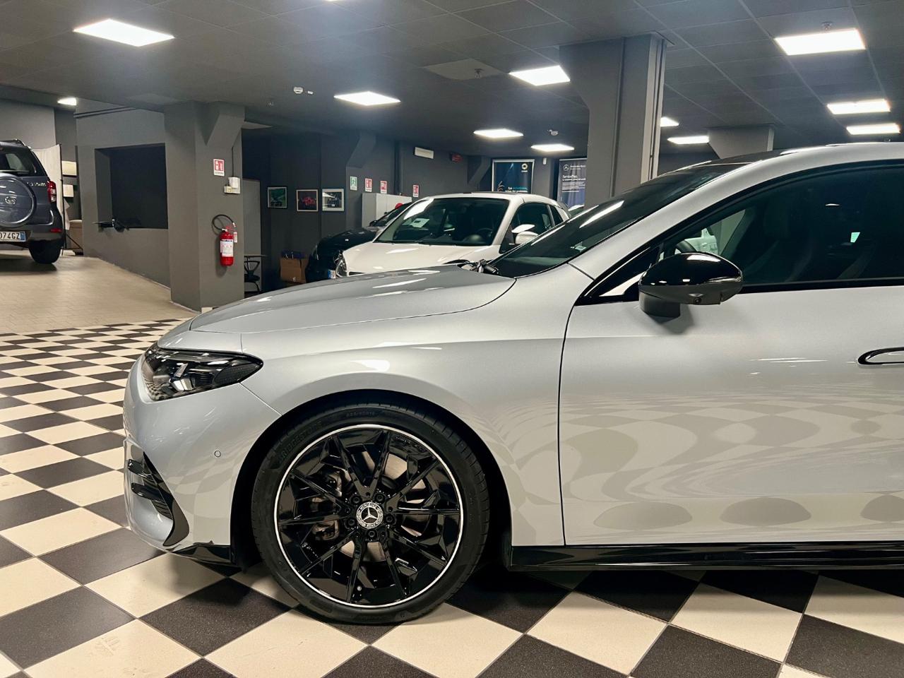 MERCEDES-BENZ CLA 200 4Matic Premium - 3