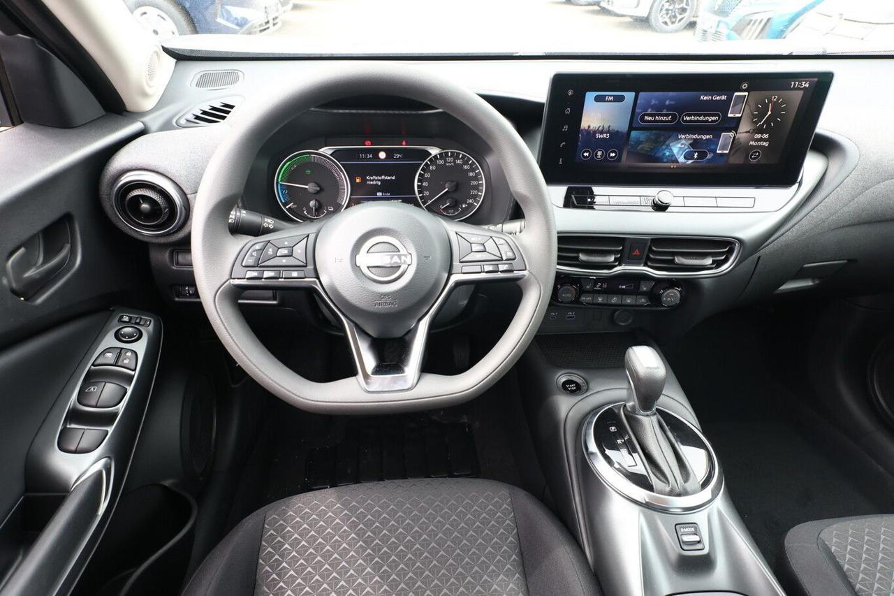 NISSAN Juke 1.6 HEV N-Connecta - 6