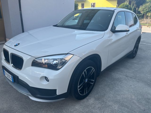 BMW X1 Bianco pastello