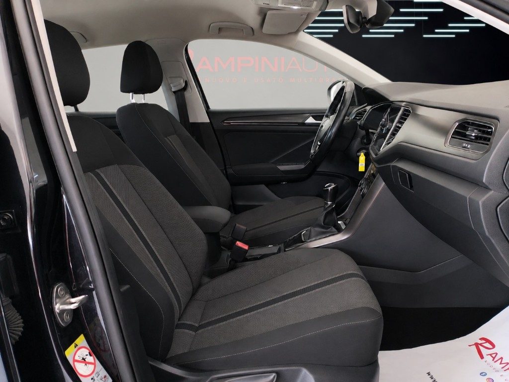 VOLKSWAGEN T-Roc 1.6 TDI SCR Style Pronta Consegna Ok Neopatentati - 17