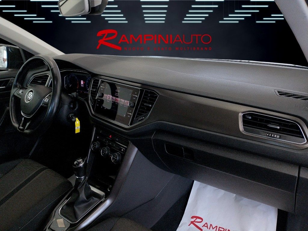 VOLKSWAGEN T-Roc 1.6 TDI SCR Style Pronta Consegna Ok Neopatentati - 18