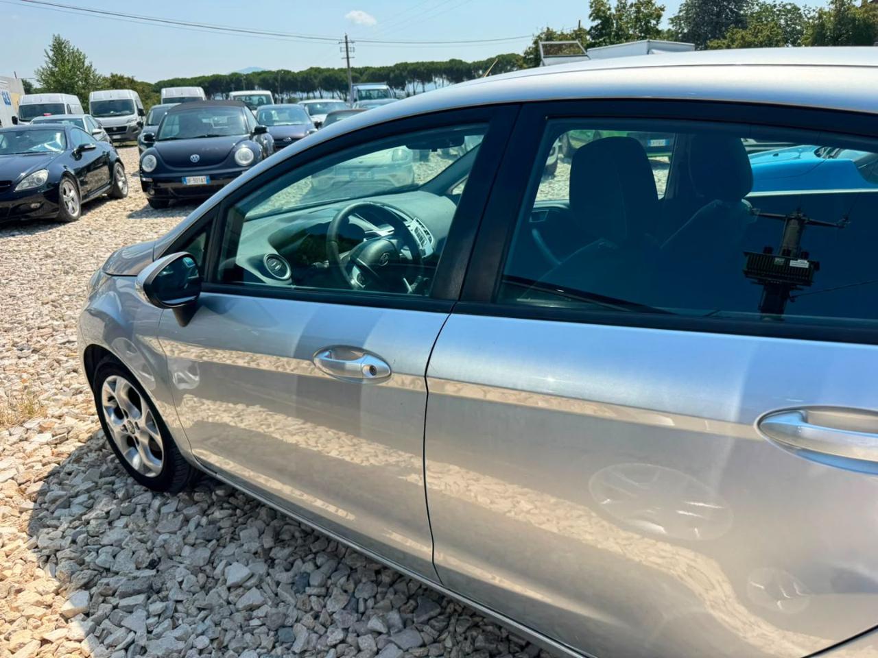 FORD Fiesta Ikon 1.4 5 porte Bz.- GPL - 6