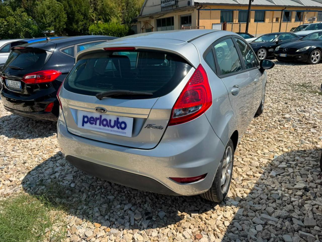 FORD Fiesta Ikon 1.4 5 porte Bz.- GPL - 4
