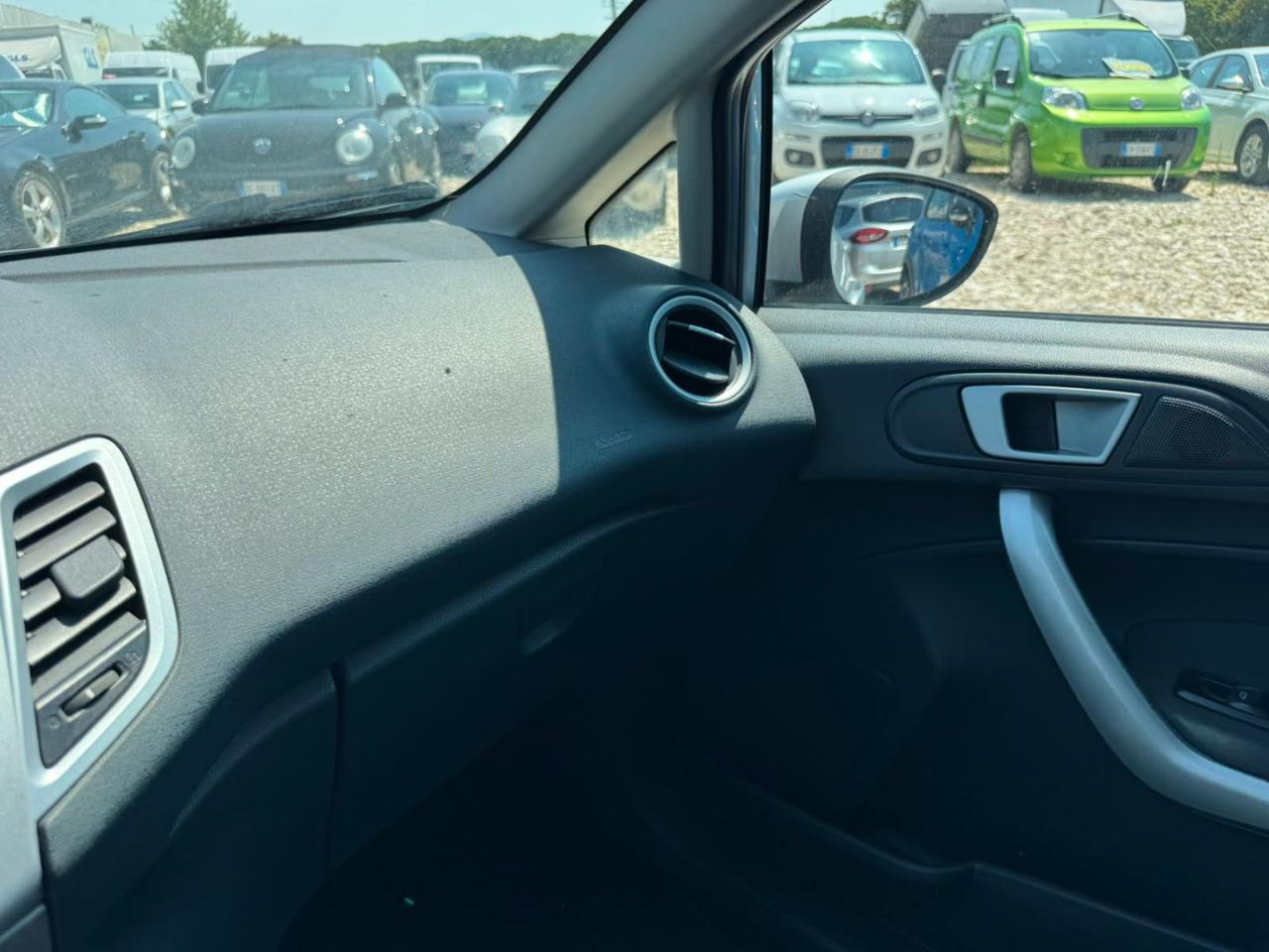 FORD Fiesta Ikon 1.4 5 porte Bz.- GPL - 12