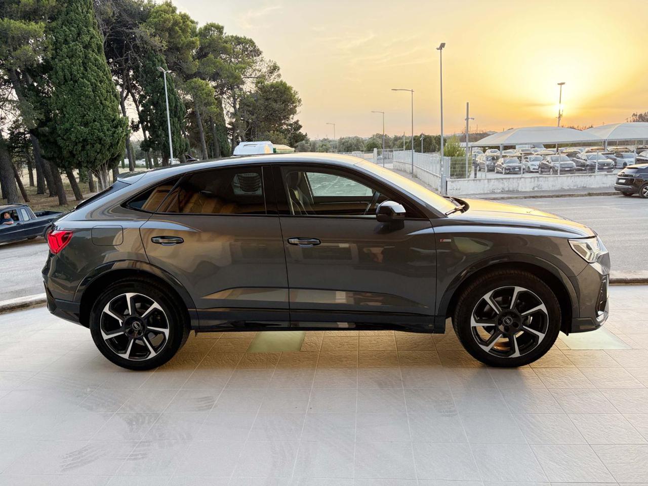AUDI Q3 SPB SPORTBACK 35 TDI S tronic S line edition - 4