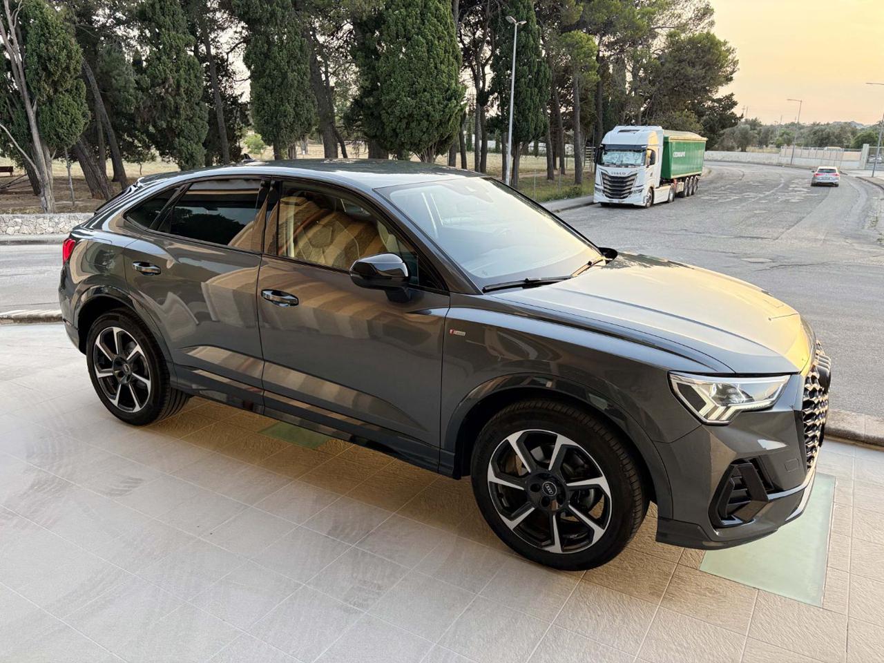 AUDI Q3 SPB SPORTBACK 35 TDI S tronic S line edition - 3