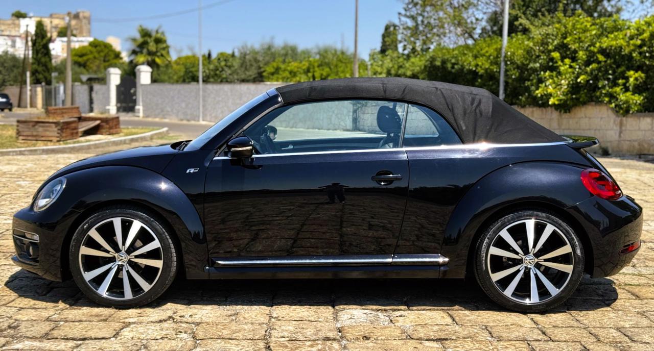 VOLKSWAGEN Maggiolino Cabrio 2.0 TDI DSG R-Line - 18