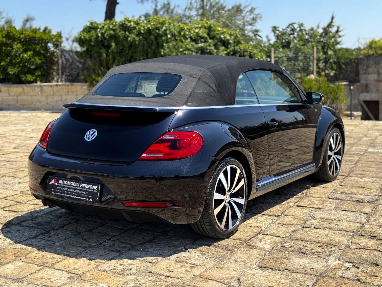 VOLKSWAGEN Maggiolino Cabrio 2.0 TDI DSG R-Line - 15