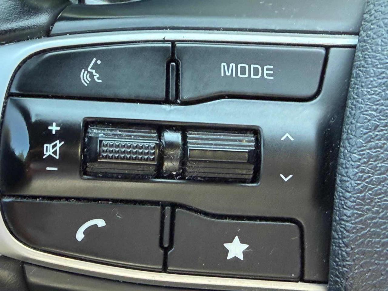 KIA Sportage 1.6 CRDi MHEV DCT Style HYBRID AUTOMATICA - 11