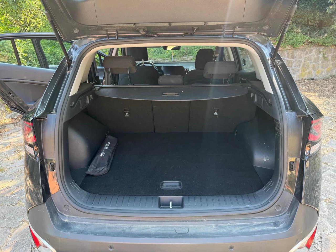 KIA Sportage 1.6 CRDi MHEV DCT Style HYBRID AUTOMATICA - 22