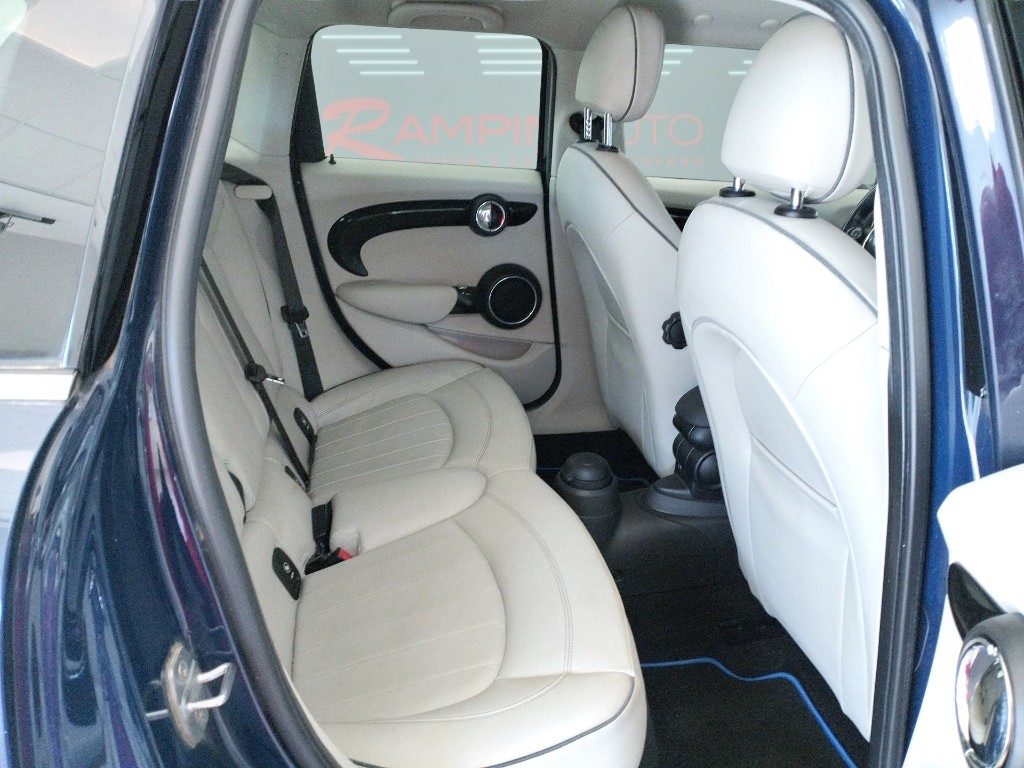 MINI Cooper D 1.5 Cooper D 5 porte Automatica Pronta Consegna - 18