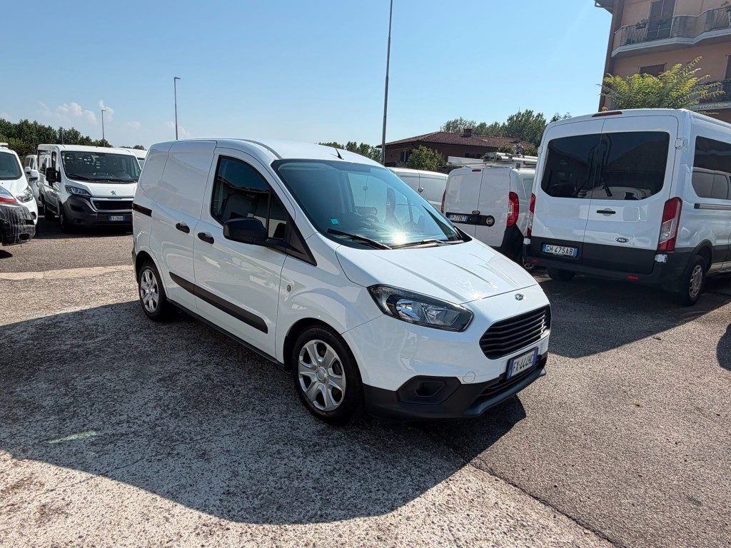FORD Transit Courier 1.5 TDCi 75CV Van Trend - 4