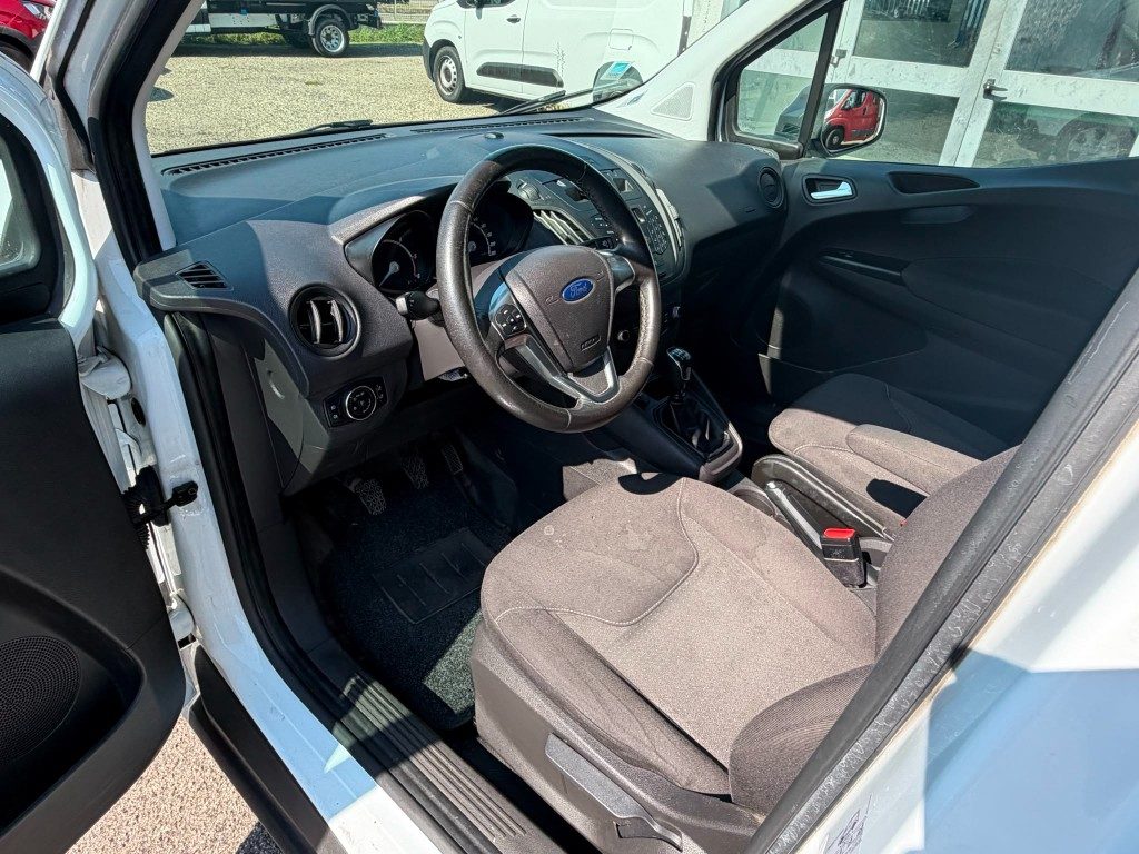 FORD Transit Courier 1.5 TDCi 75CV Van Trend - 6