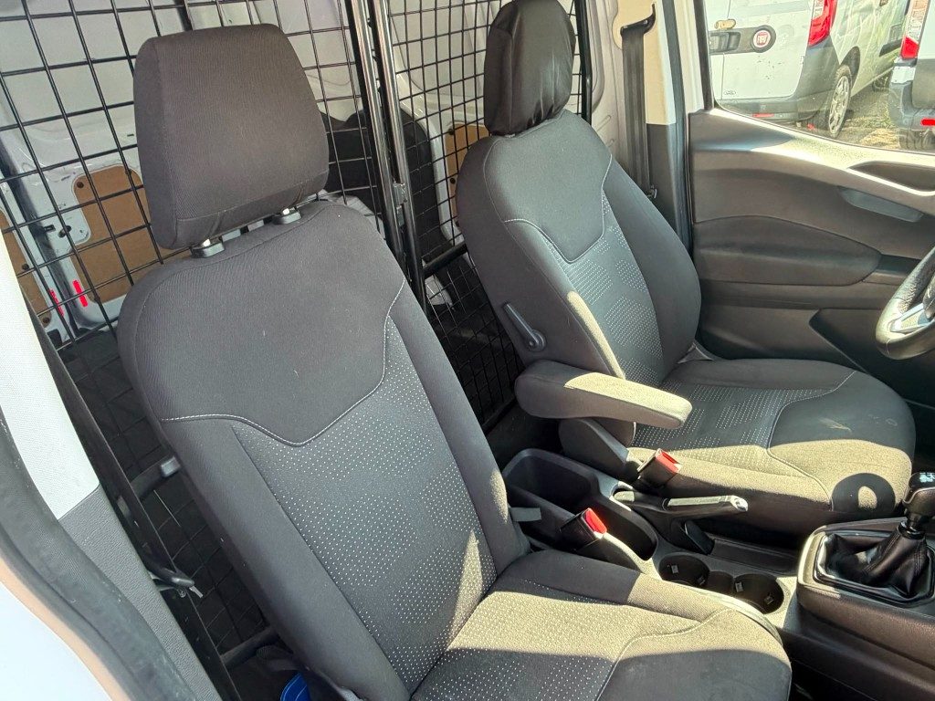 FORD Transit Courier 1.5 TDCi 75CV Van Trend - 7