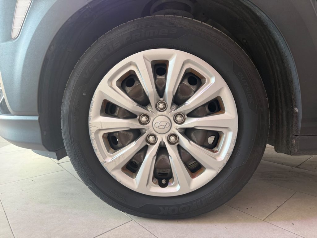 HYUNDAI Kona 1.0 T-GDI Style - 17