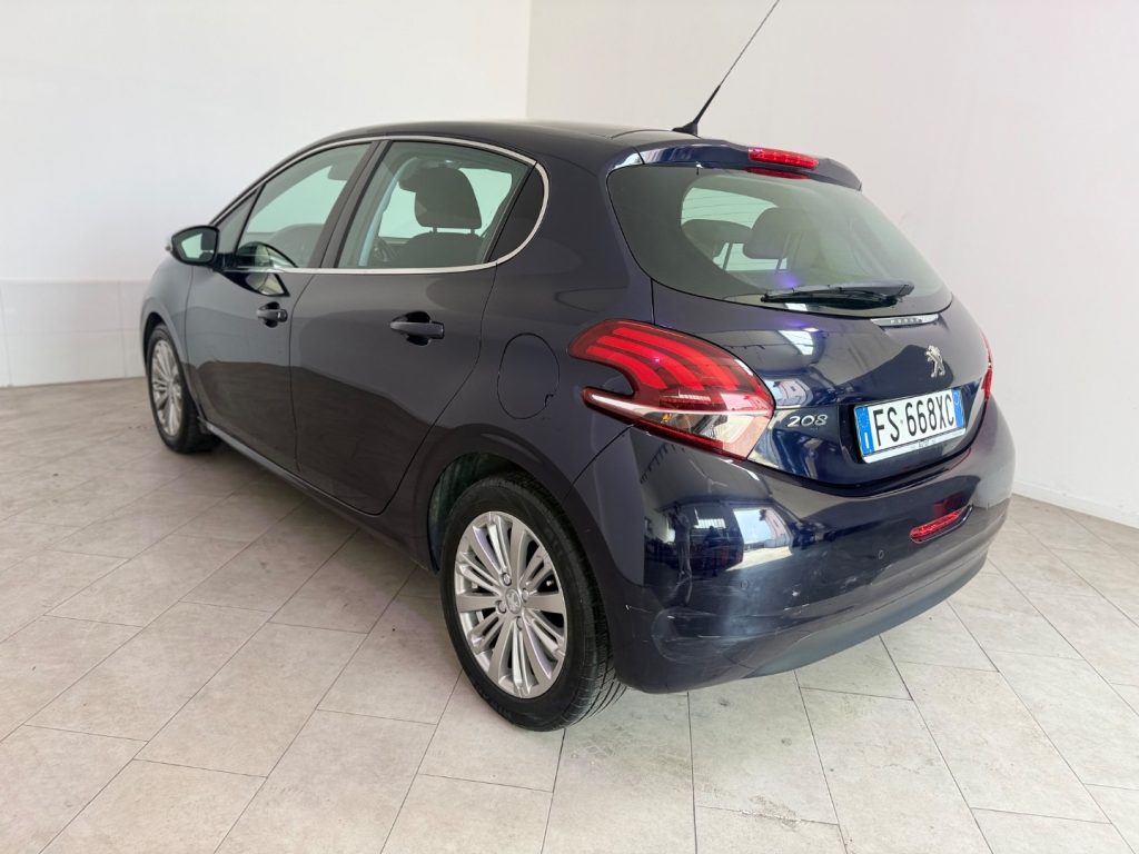 PEUGEOT 208 1° serie PureTech 82 5 porte Allure - 7