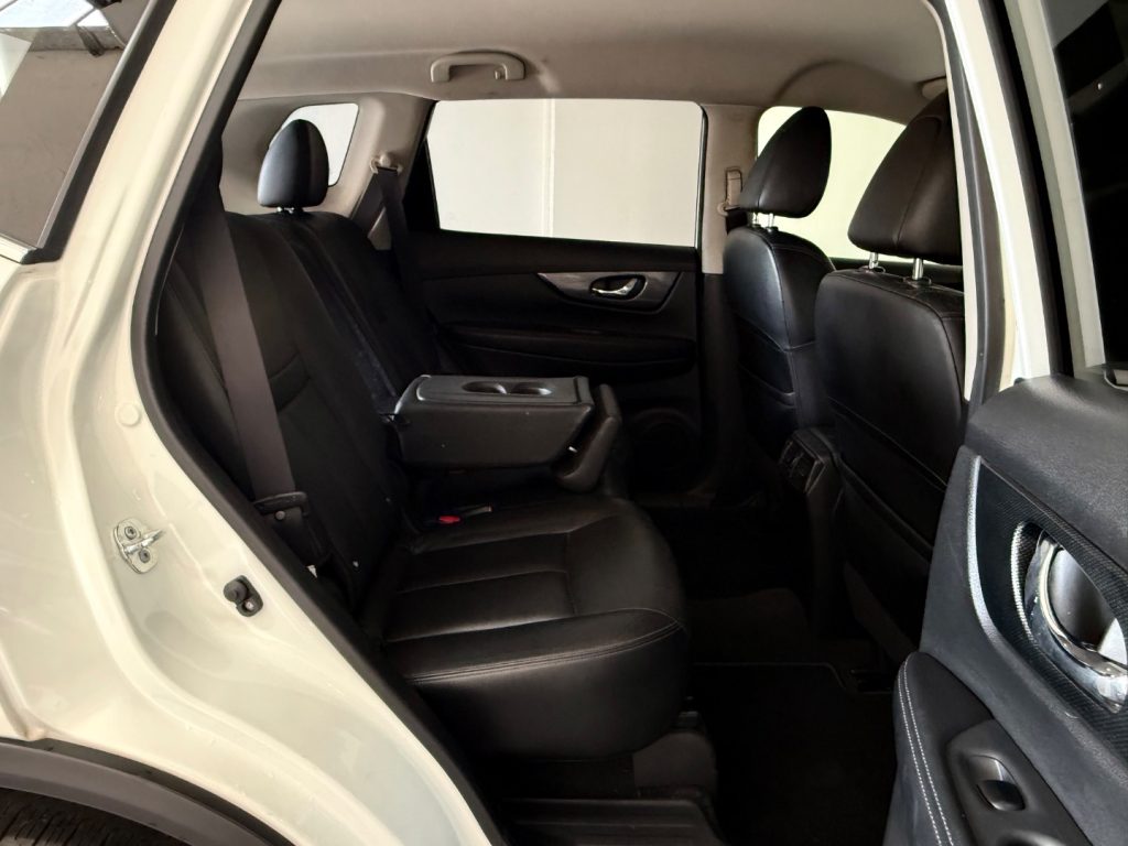 NISSAN X-Trail 1.6 dCi 2WD Acenta Premium - 25