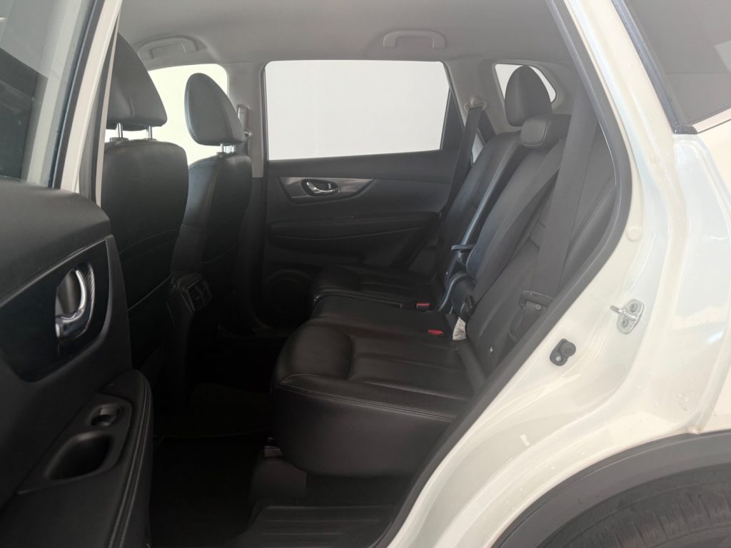 NISSAN X-Trail 1.6 dCi 2WD Acenta Premium - 11