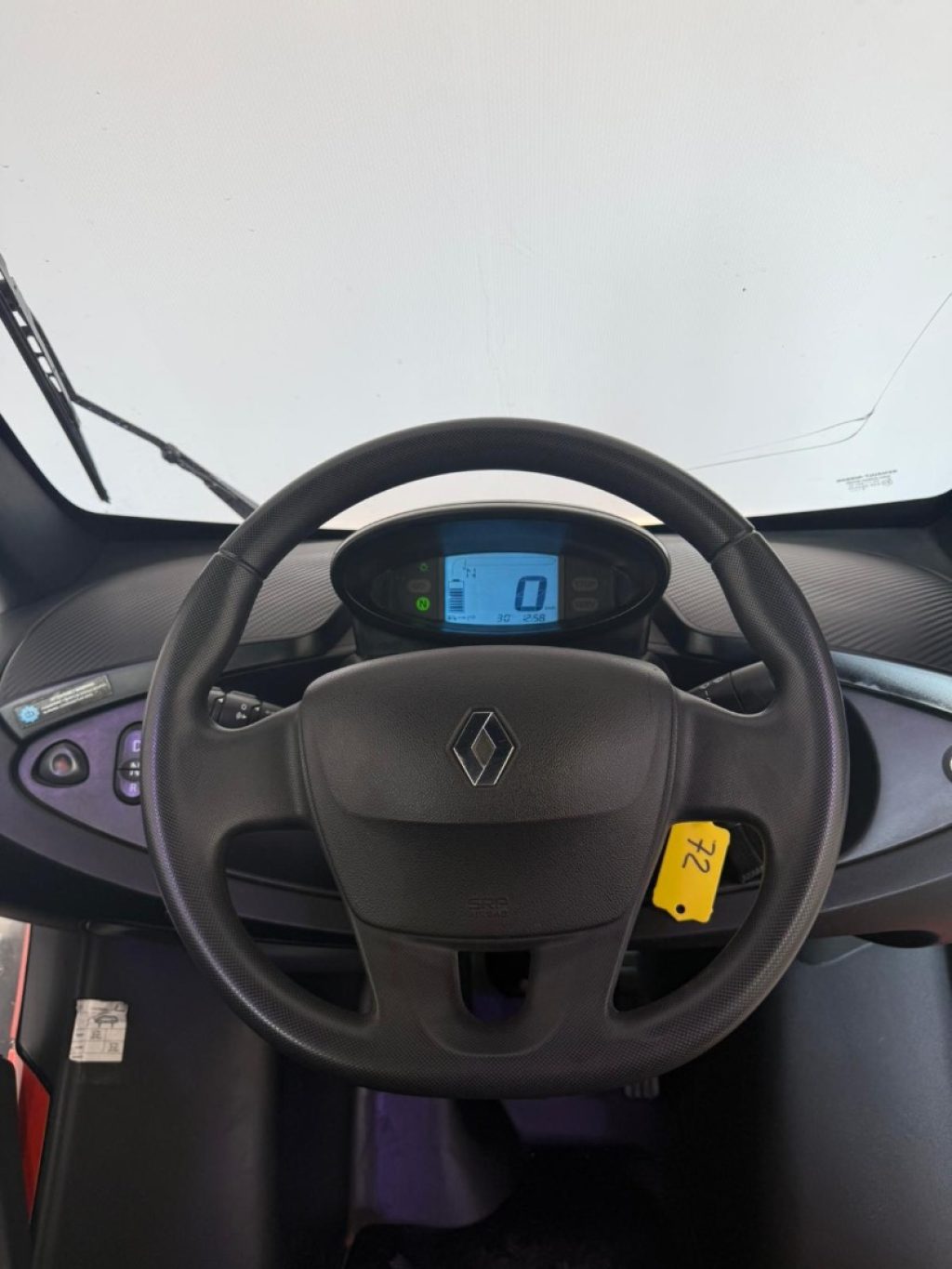 RENAULT Twizy LIFE 80 - 9