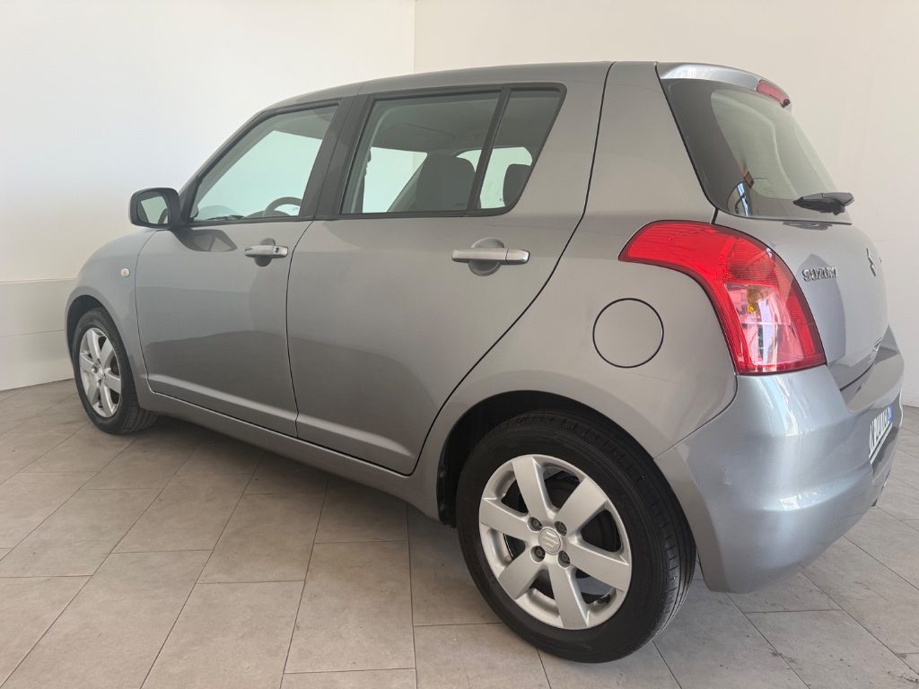 SUZUKI Swift 1.3 5p. GL - 5