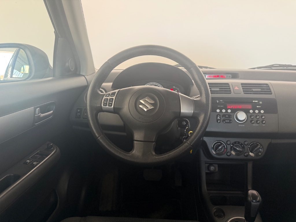 SUZUKI Swift 1.3 5p. GL - 14