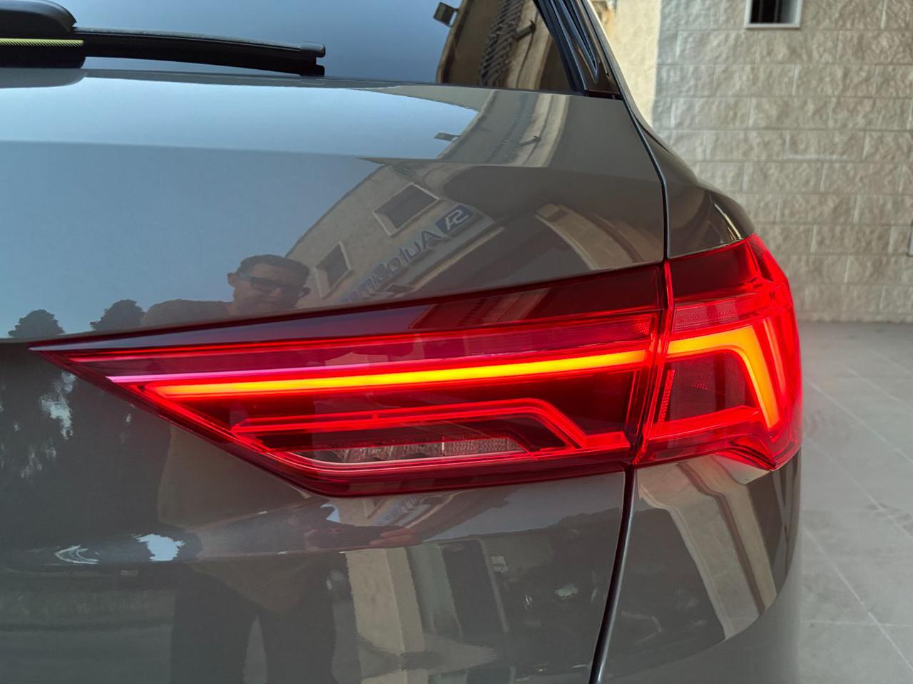 AUDI Q3 35 TDI S tronic Business Advanced-CERCHI 19 - 39