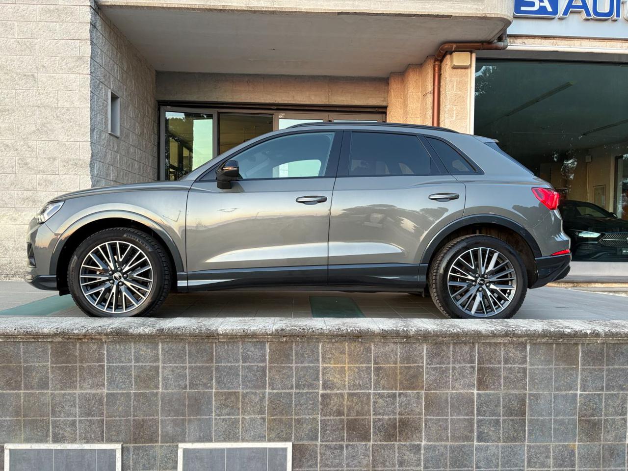 AUDI Q3 35 TDI S tronic Business Advanced-CERCHI 19 - 8