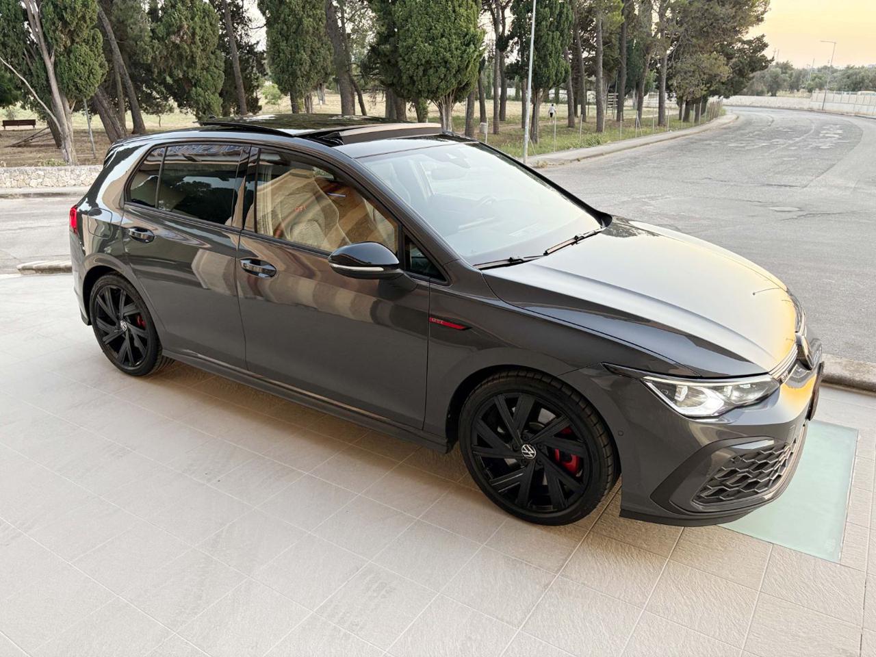 VOLKSWAGEN Golf GTI 2.0 TSI DSG TETTO-LED-CERCHI 18. - 3