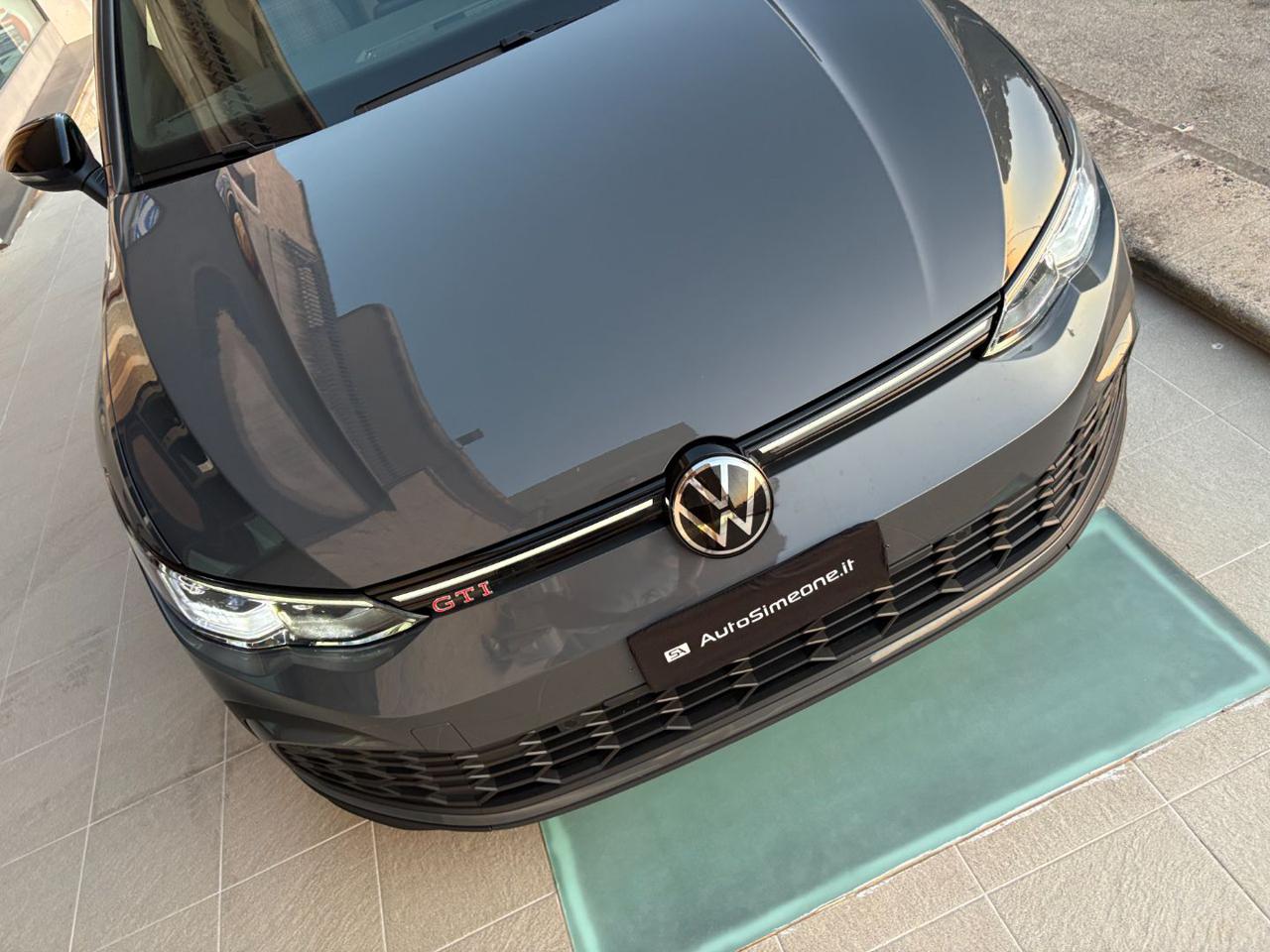 VOLKSWAGEN Golf GTI 2.0 TSI DSG TETTO-LED-CERCHI 18. - 38